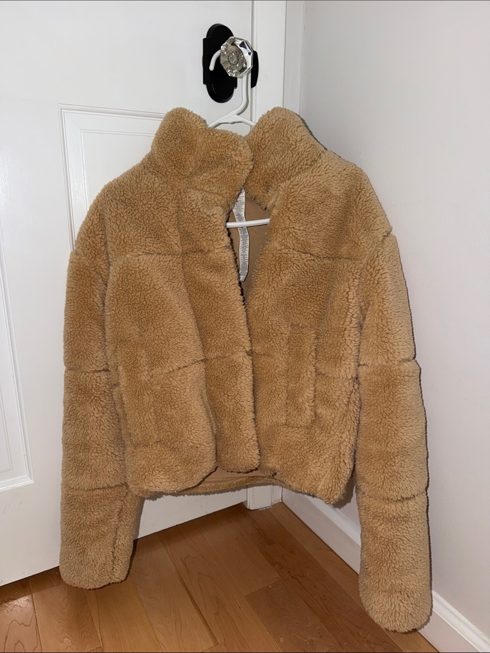 ALO Yoga Tan Sherpa-Lined Jacket - XS